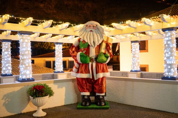 vila-natal-ps-23-19-minCCFD08AE-9755-FA9D-F2B3-7741EE88C3BB.jpg